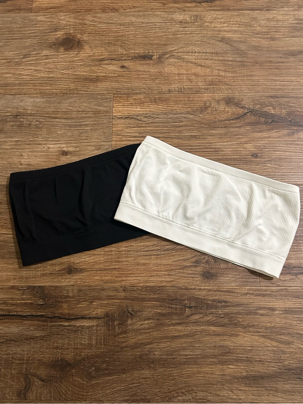 Set of 2 Old Navy White Ribbed Bandeau Bras- size small